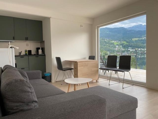 Trolltun, Frystevegen 4 Hotel Ulvik Bagian luar foto